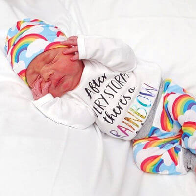 Woman has rainbow baby a year after son's death